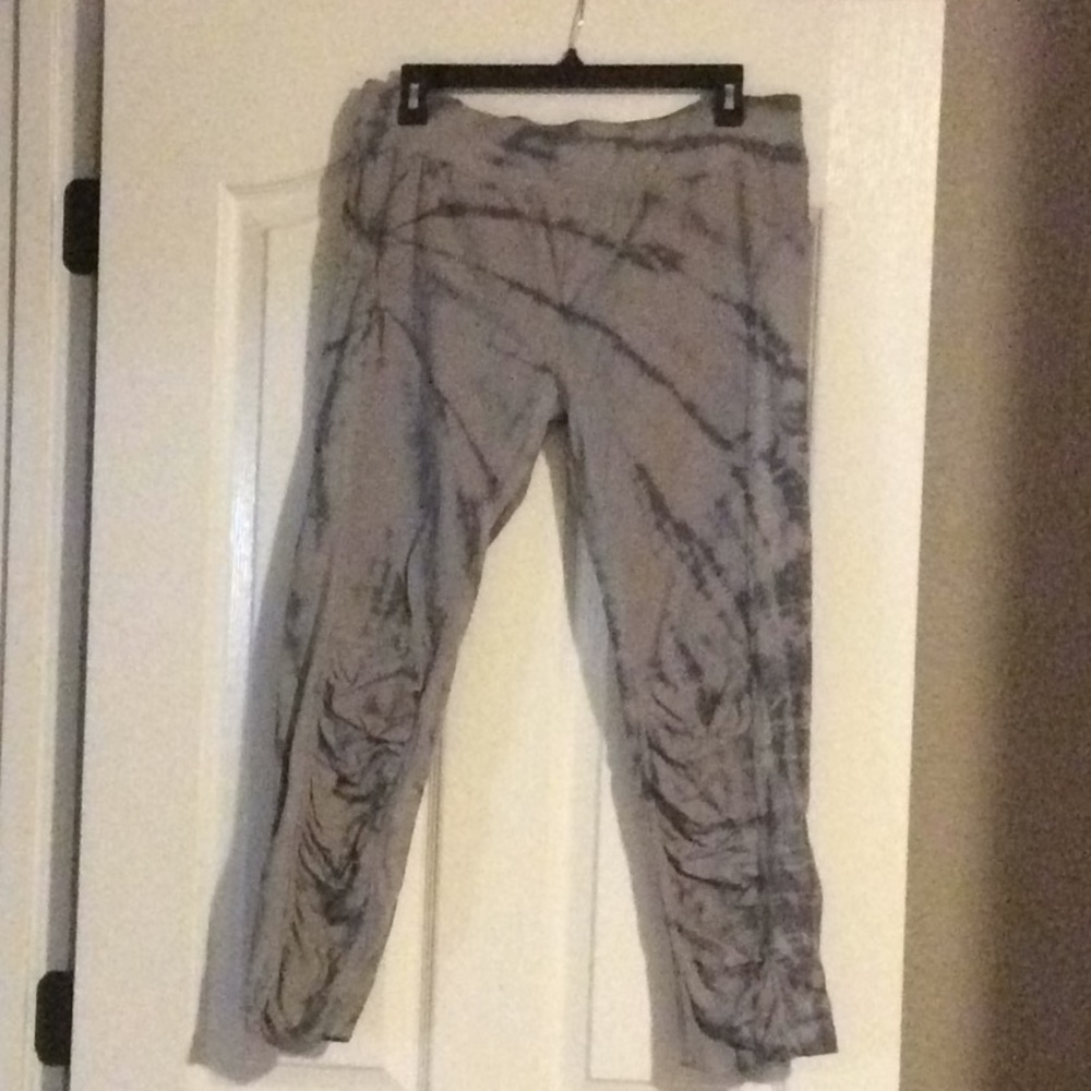 XCVI Wearable pull on cropped Tye Dye  pant